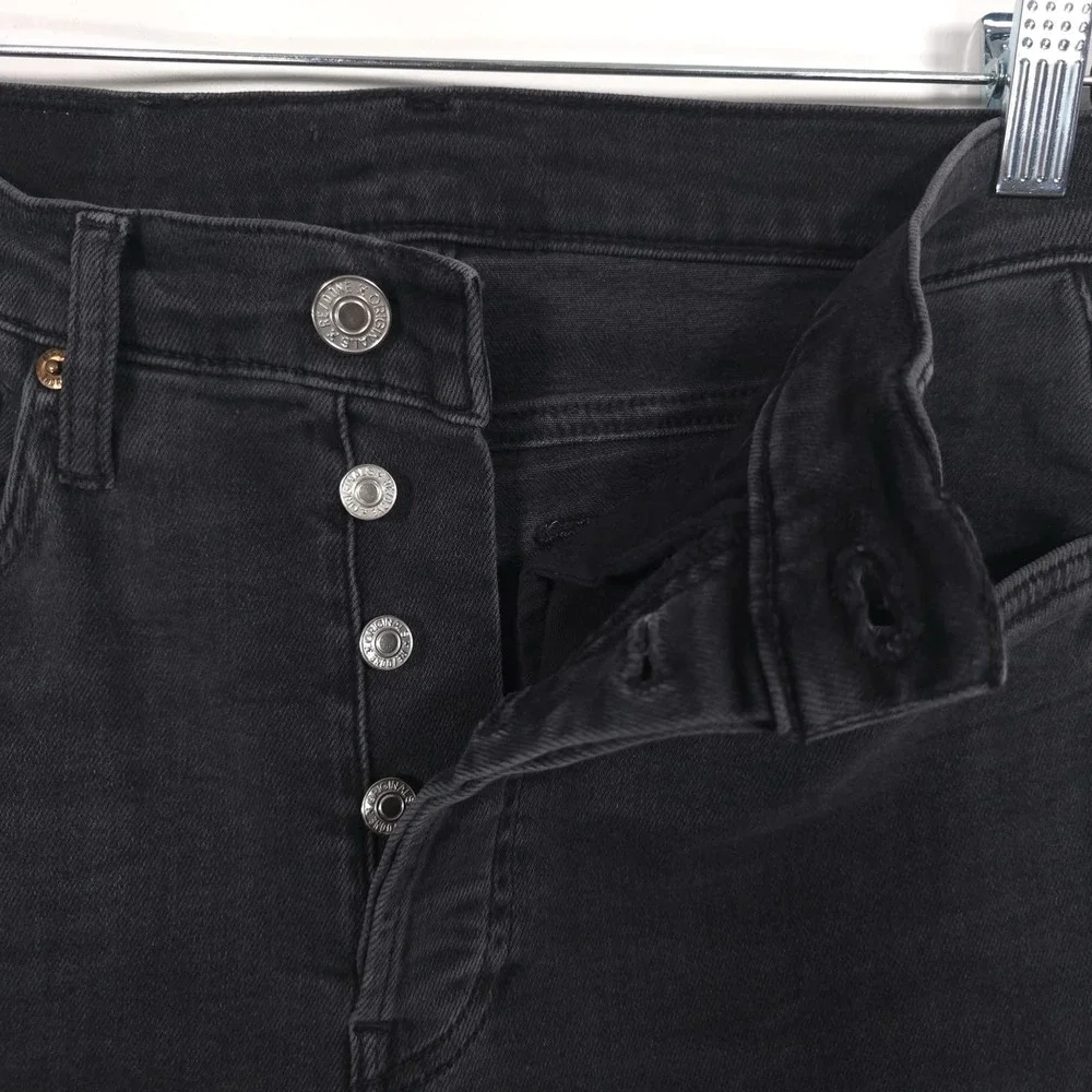 RE/DONE‎ Women's Jeans Size 28 LIVEINBLK Raw Hem Black Button Fly 196-3WHRAC